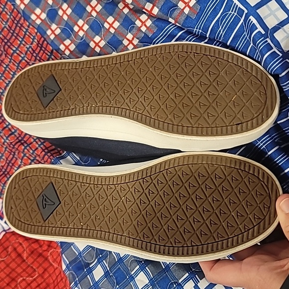 Sperry Crest Vibe Sneaker - Picture 3 of 3